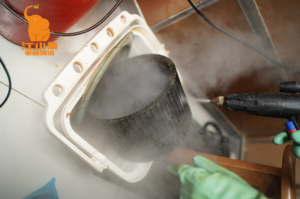 家庭油煙機多久清洗一次？江小象家政來解答